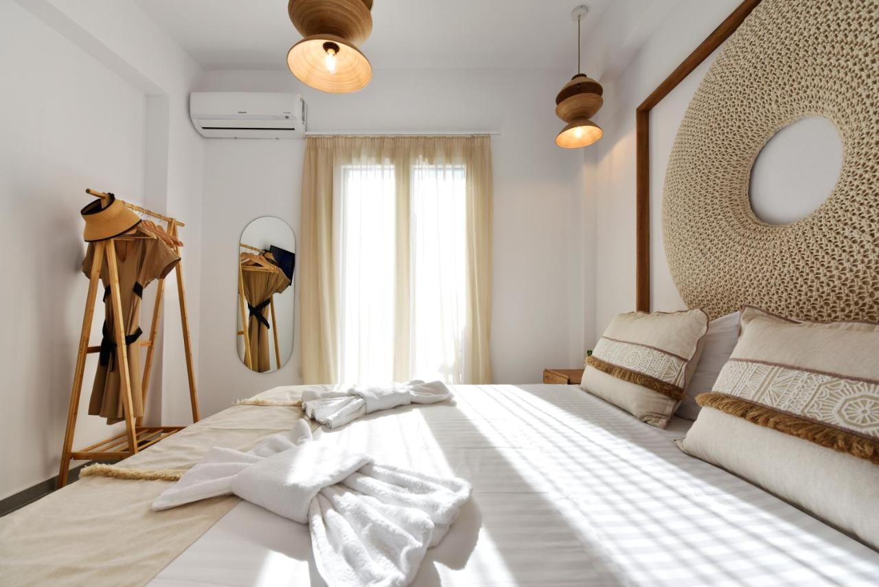Kryni Deluxe Houses Adamantas  Luaran gambar